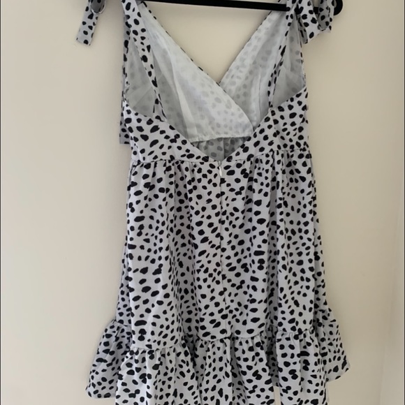 Shein size small! Perfect sundress for summer. - Picture 3 of 3